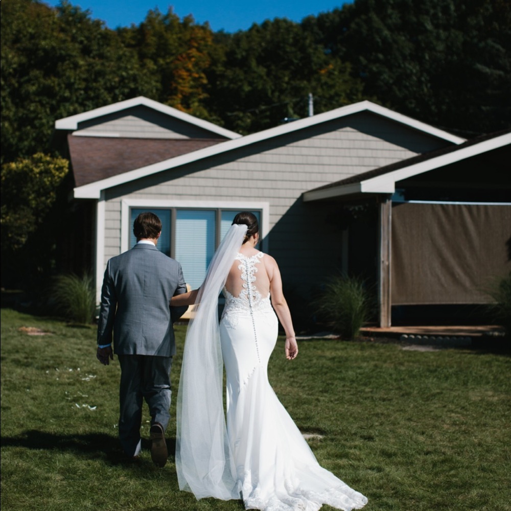 Martina Liana Style 873 Wedding Dress Size 14